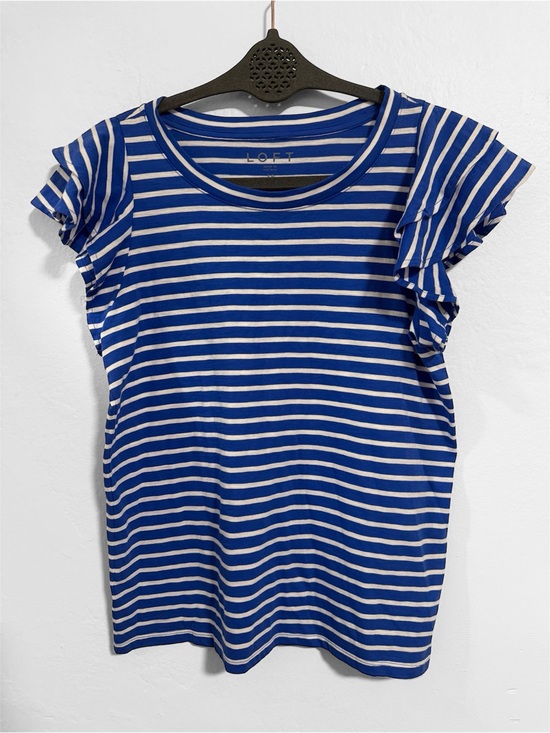 LOFT Tops - LOFT Blue White Stripe Flutter Sleeve Tee Petite Small